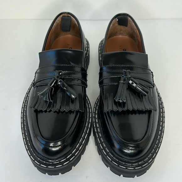 NWOB ASOS DESIGN Loafers in Black Leather with Chunky Sole and Contrast Stitch - Picture 1 of 10